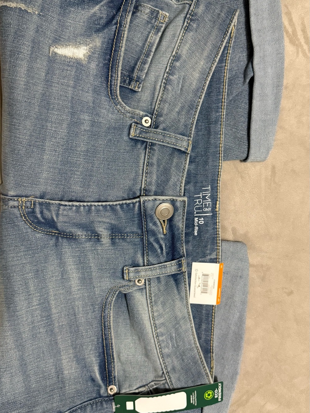 Time and Tru Women's Light Blue Straight Leg Jeans
